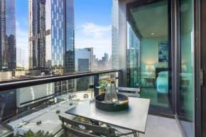 Southbank Central 2-Bed - Pool, Gym & City Views